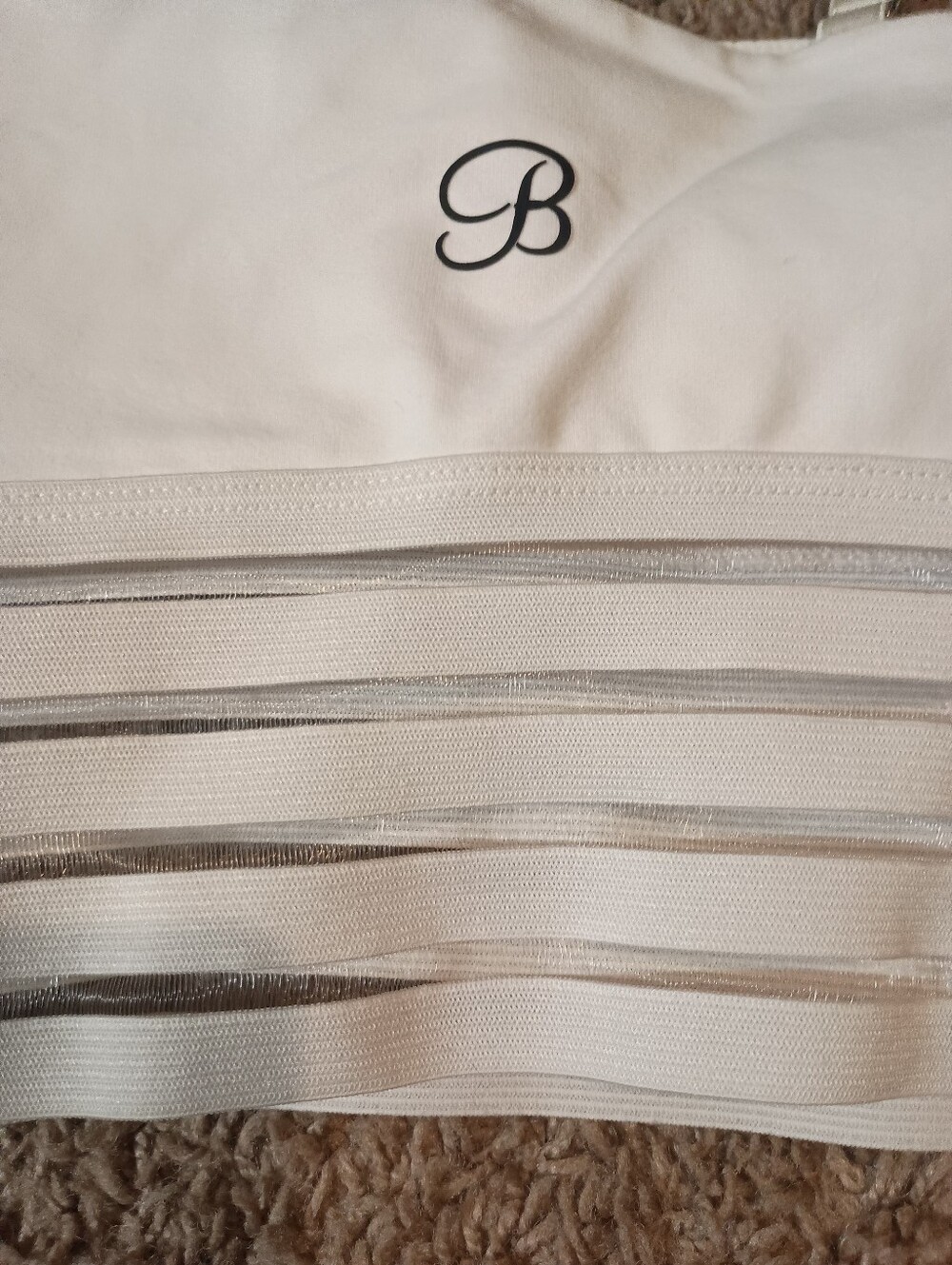 Bombshell Sports bra White Medium